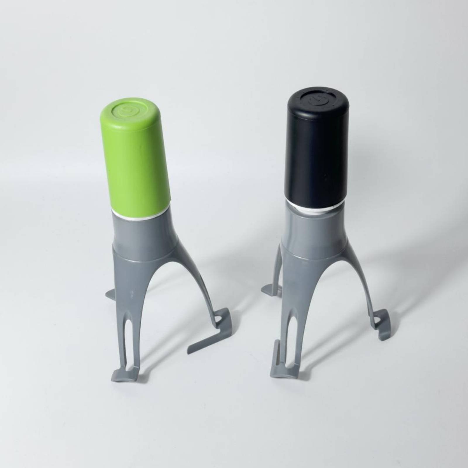 자동 삼각형 교반기 - 핸즈프리 전동 계란 거품기 및  - Quirky Kitchen Gadgets 리뷰 및 가격